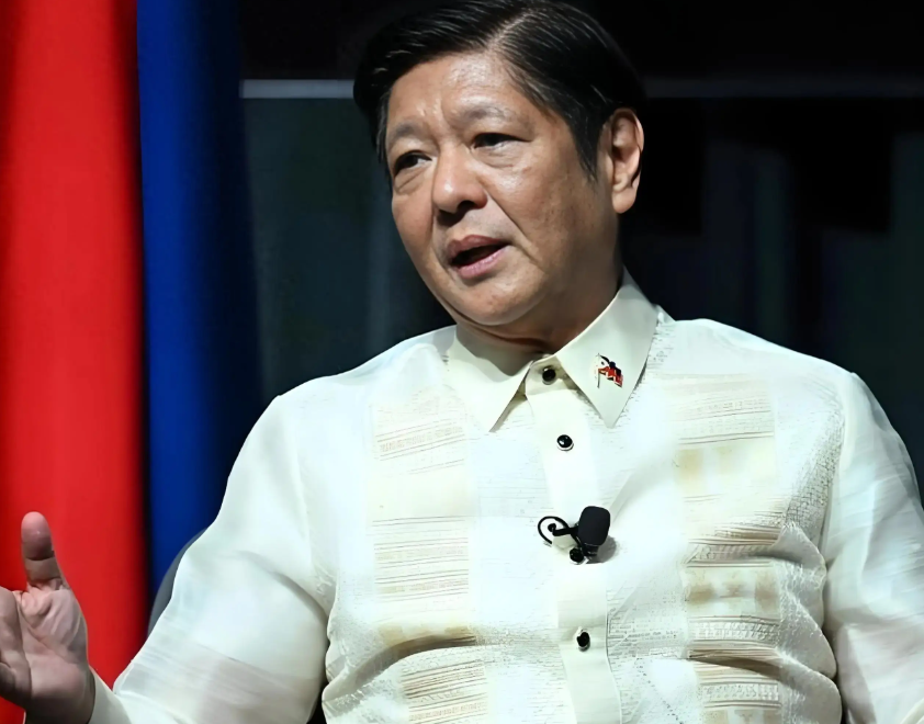 菲律宾总统称燃料告急很可能导致航班停飞 全国